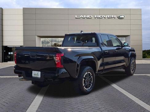 Used 2025 Toyota Tacoma SR5 RWD image 5