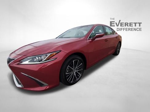 Used 2024 Lexus ES 350 w/ Premium Package FWD image 8