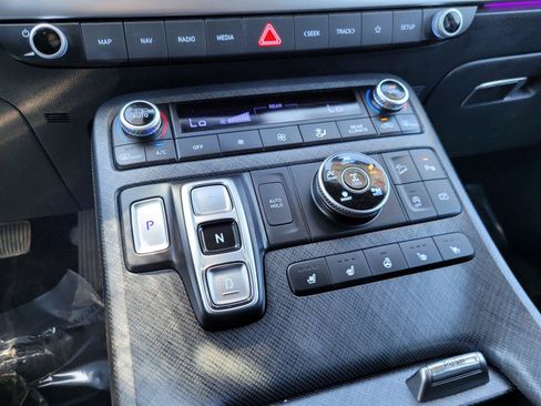 Used 2024 Hyundai Palisade Limited AWD/4WD image 27