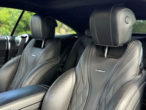 Used 2016 Mercedes-Benz S 63 AMG 4MATIC Coupe image 21