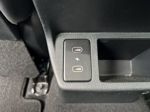Used 2025 Kia Seltos S FWD image 35