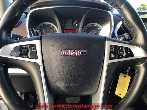 Used 2015 GMC Terrain SLT image 13