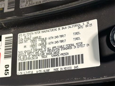 Certified 2025 Toyota Tacoma SR5 image 25