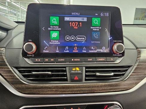 Used 2020 Nissan Altima 2.5 SL FWD image 15