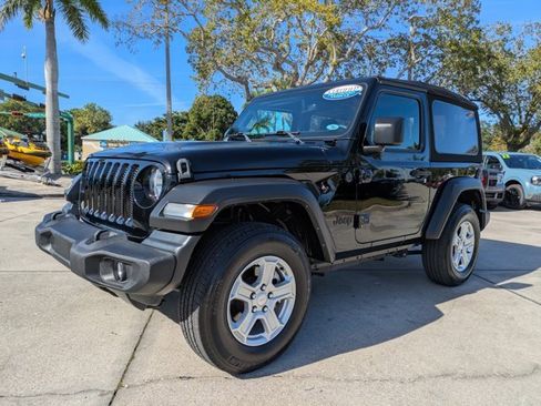 Used 2022 Jeep Wrangler Sport S image 7
