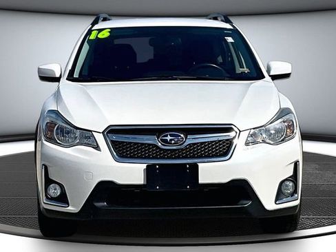 Used 2016 Subaru Crosstrek 2.0i Premium image 2