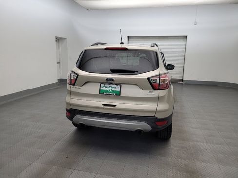 Used 2018 Ford Escape SE FWD image 7