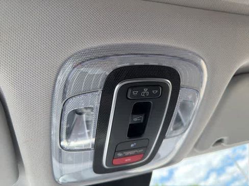 Used 2024 Hyundai Kona Limited FWD image 39
