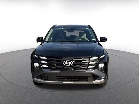 Used 2025 Hyundai Tucson SEL FWD image 4