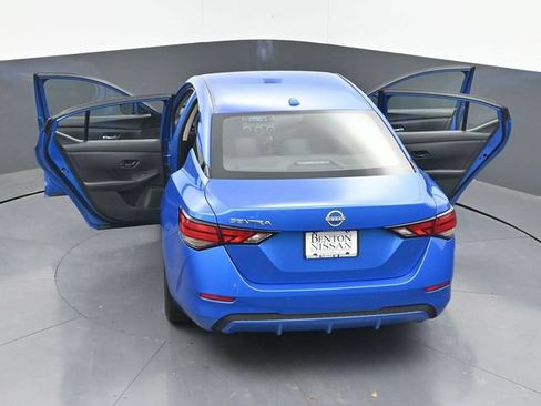 Used 2025 Nissan Sentra SV FWD image 44