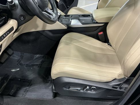 Used 2022 Acura MDX SH-AWD w/ Technology Package image 21