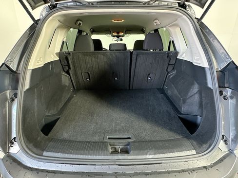 Used 2023 Nissan Rogue SV AWD/4WD image 27