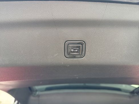 Used 2023 Cadillac Escalade Sport image 32