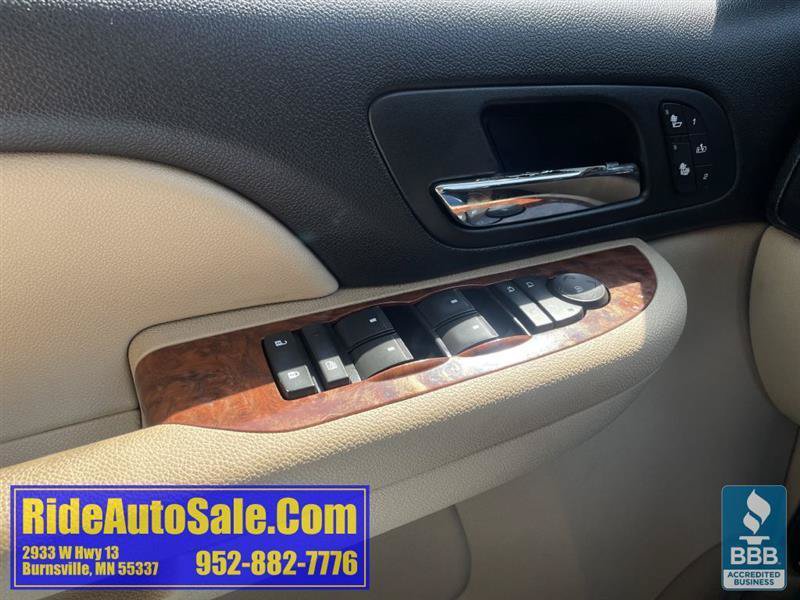 Used 2008 Chevrolet Tahoe LTZ w/ LTZ Preferred Equipment Group AWD/4WD image 40