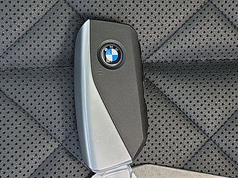 New 2026 BMW X6 xDrive40i image 37