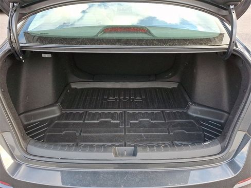 Used 2022 Honda Civic LX image 29