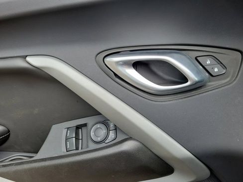 Used 2023 Chevrolet Camaro LT image 20