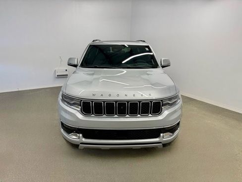 Used 2022 Jeep Wagoneer Series II w/ Convenience Group I image 6