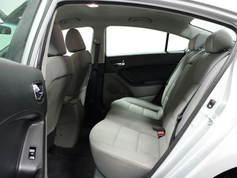 Used 2014 Kia Forte LX w/ Popular Package FWD image 13