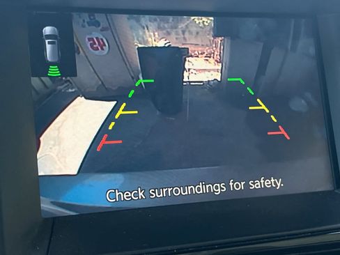 Used 2019 Nissan Pathfinder SV AWD/4WD image 20
