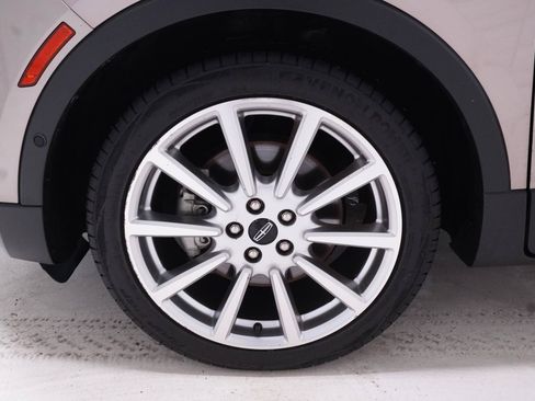 Used 2019 Lincoln MKC Reserve w/ MKC Technology Package FWD image 32