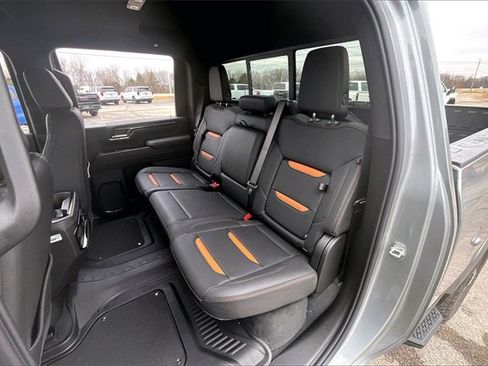 New 2026 GMC Sierra 2500 AT4 w/ AT4 Preferred Package image 10