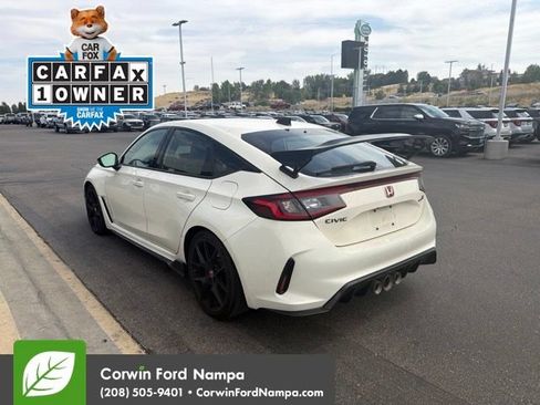 Used 2025 Honda Civic Type R image 8