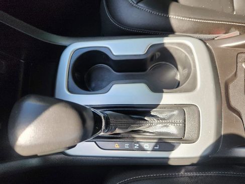 Used 2022 Chevrolet Colorado ZR2 w/ ZR2 Dusk Special Edition image 33