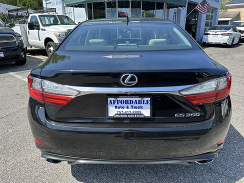 Used 2018 Lexus ES 350 w/ Navigation System Package FWD image 10