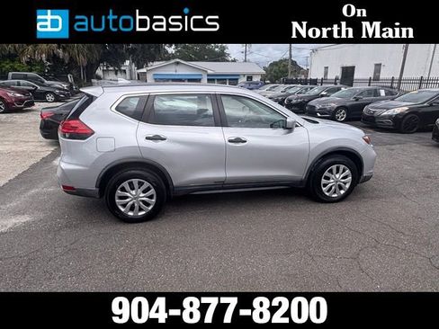 Used 2017 Nissan Rogue S AWD/4WD image 6