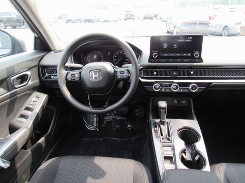 Used 2024 Honda Civic LX image 8