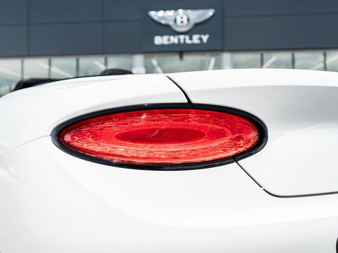 Certified 2022 Bentley Continental GT AWD/4WD image 12
