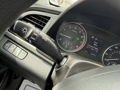 Used 2018 Hyundai Elantra SEL image 41