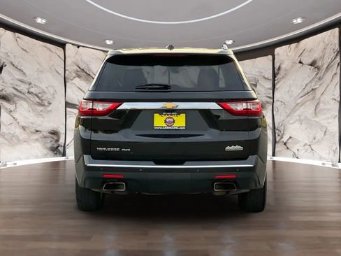 Used 2018 Chevrolet Traverse High Country w/ LPO, Floor Liner Package image 6