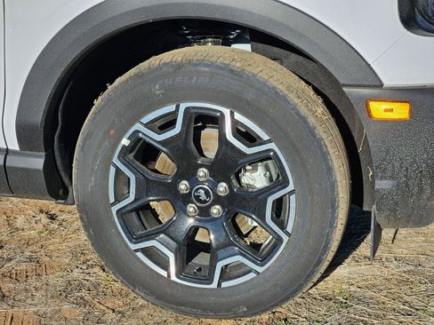 New 2025 Ford Bronco Sport Outer Banks AWD/4WD image 10