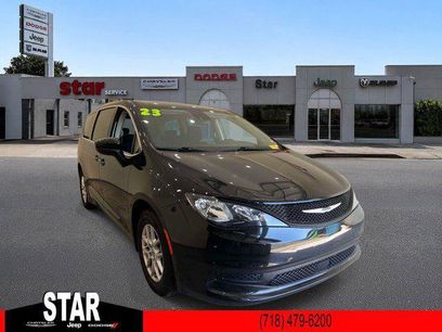 Certified 2023 Chrysler Voyager LX