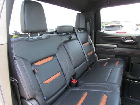 Used 2025 GMC Sierra 1500 AT4 AWD/4WD image 44