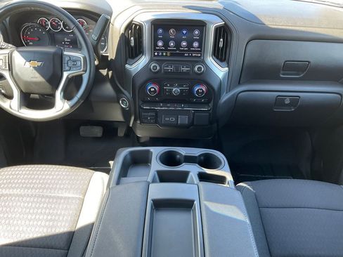 Used 2023 Chevrolet Silverado 2500 LT w/ Convenience Package image 3