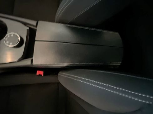 Used 2024 Nissan Rogue S image 20