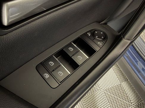 Used 2025 MAZDA CX-50 AWD 2.5 S w/ Cargo Package image 11