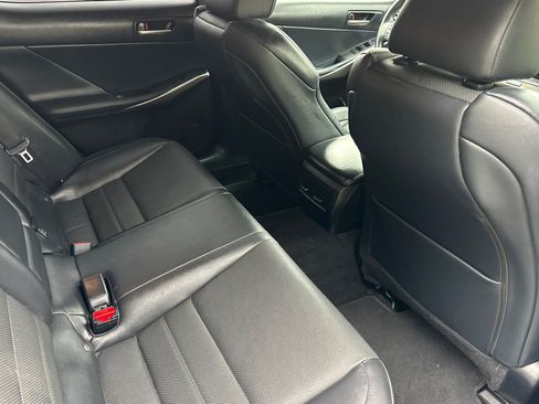 Used 2019 Lexus IS 350 F Sport w/ F Sport Package RWD image 29