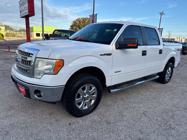 Used 2014 Ford F150 XLT w/ Equipment Group 302A Luxury AWD/4WD image 3