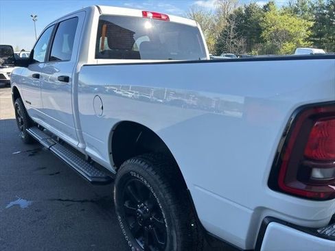 New 2026 RAM 2500 Big Horn AWD/4WD image 30
