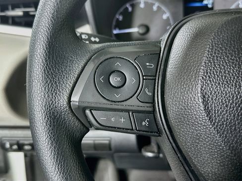Used 2025 Toyota Corolla LE FWD image 16