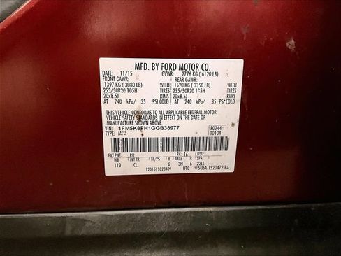 Used 2016 Ford Explorer Limited w/ Equipment Group 301A AWD/4WD image 34