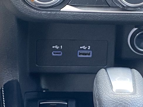 Certified 2024 Nissan Kicks SV image 24