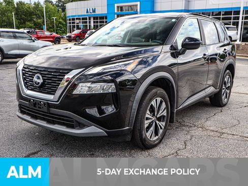 Used 2023 Nissan Rogue SV image 5