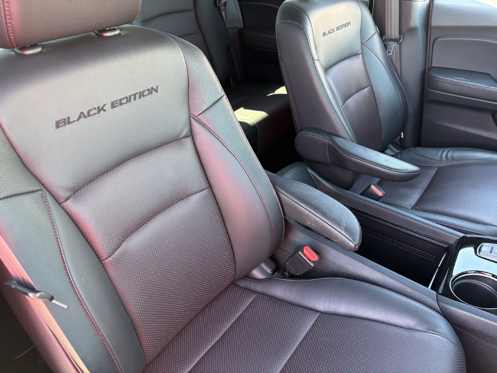 Used 2023 Honda Ridgeline Black Edition image 12