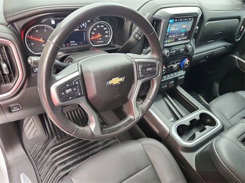 Used 2021 Chevrolet Silverado 2500 LTZ w/ LTZ Premium Package image 10