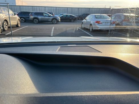 Used 2024 Volkswagen Taos S image 18